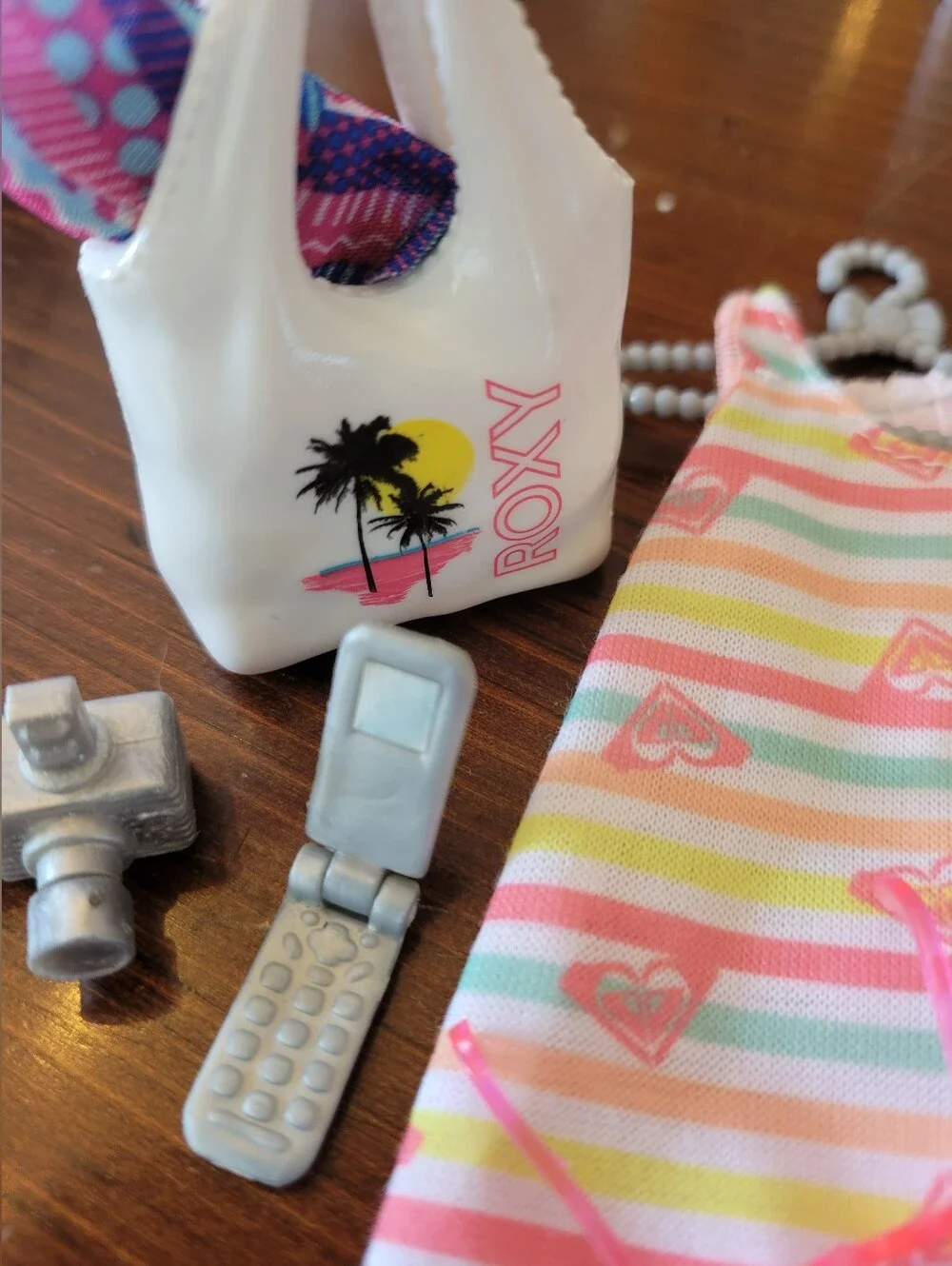 Roxy Brand Curvy Doll Outfit & Pink Duck Swim Ring with Beach Accessories
